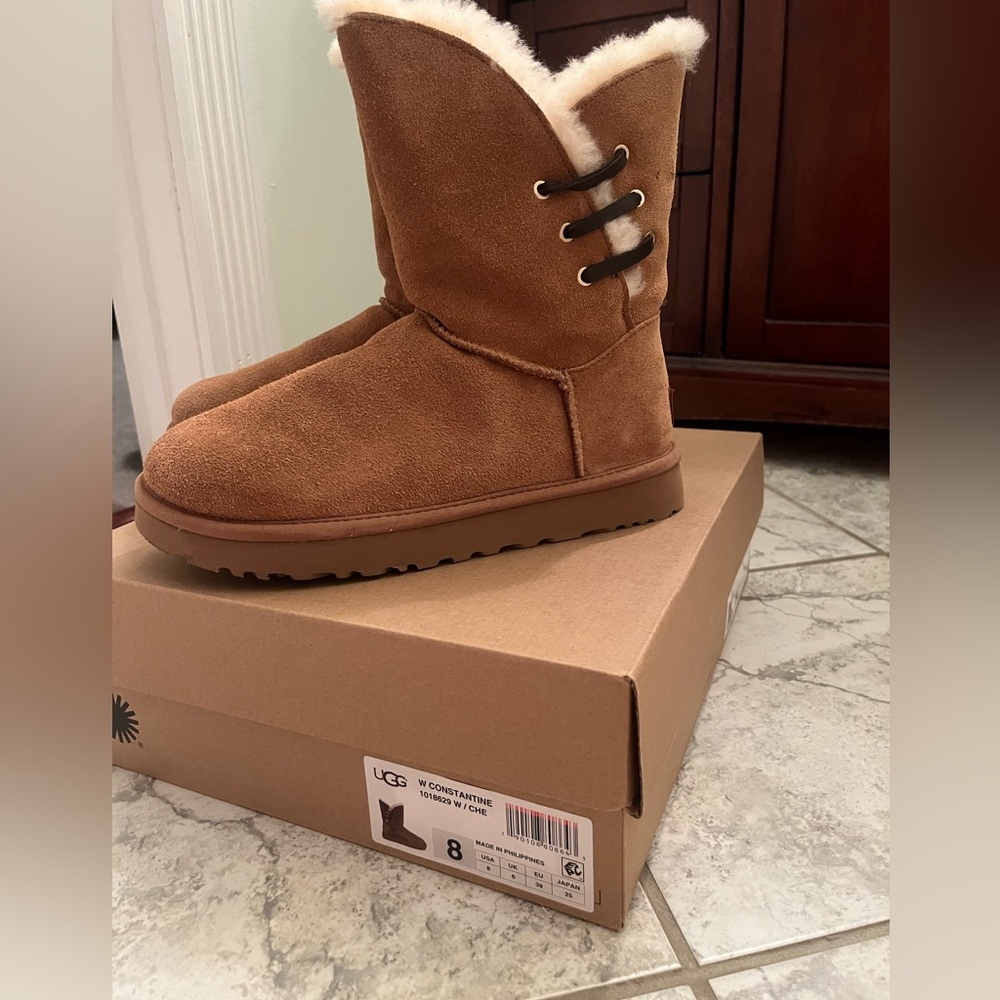 BRAND NEW UGG BOOTS IN BOX